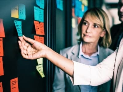 7 Observation Room Strategies to Help Your Product Teams Hear Your Users
