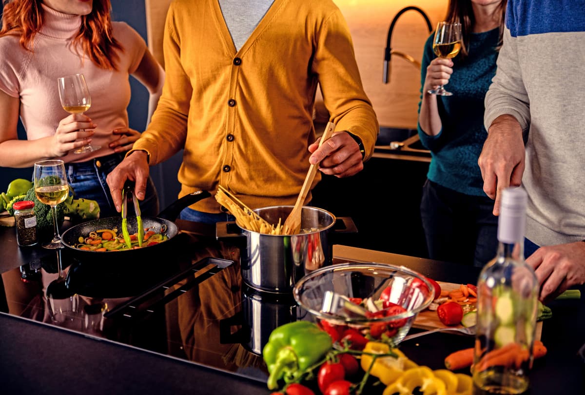 Major appliance manufacturer reduces risk from new product category launch