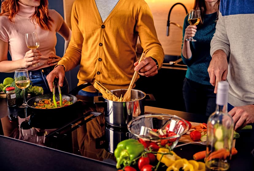 Major appliance manufacturer reduces risk from new product category launch